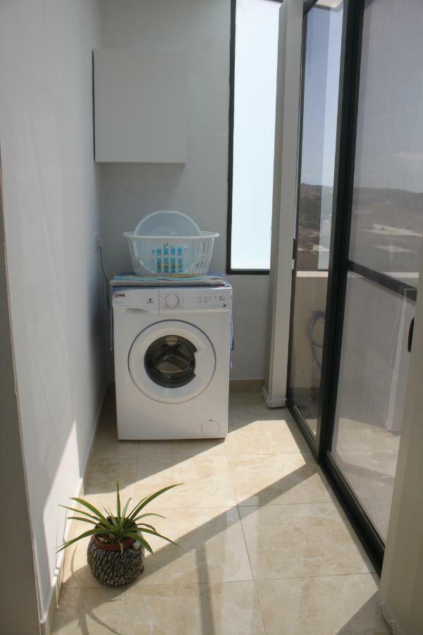 Appartement St Joseph Penthouse à Victoria Extérieur photo